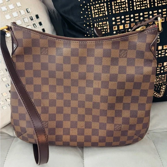 Authentjc Louis Vuitton Bloombury - Picture 3 of 13